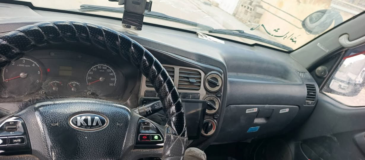 سلام عليكم من رخصت الدمن الهم صل علا محمد وال محمد للبيع كيه فحل رقم بغداد. تحويل ثاني يوم       موديل 2016 مكفوله تخم تاير جديد لاسه الصلي تاير محور 14 تانكي كاز محور 100 تبريد تددفة دوشمة جديده باتري جديد عنوان السياره الطيفيه  اخوان سعر السياره 127 وبيه مجال لطيبين  ***********  ملاحضه ممتواجد عنت
