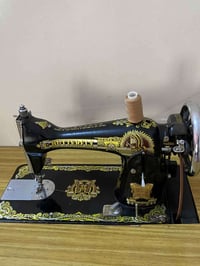 مكينة خياطة • نظيفه جدا