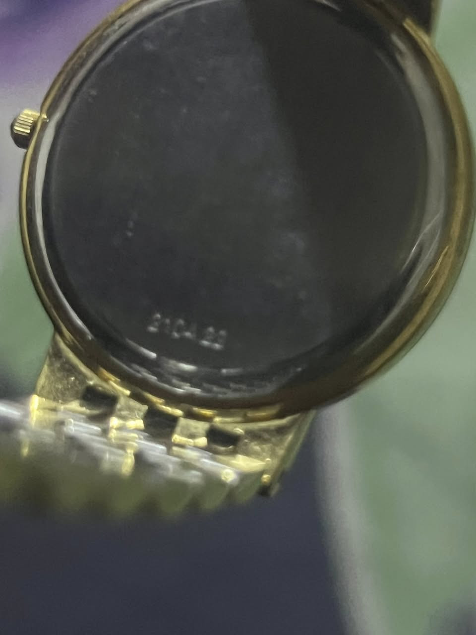 اتيرنا قطر 34 ملم طلاء ذهب بالكامل نظافه تامه مع كامل المرفقات للتواصل الاتصال على الرقم *********** يوجد توصيل كافة المحافظات
