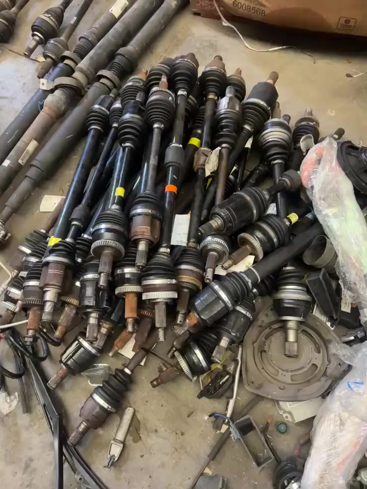 حدادية جميع السيارات الكورية جديد ومستعمل 
بغداد كم سارة مقابل نادي المشرق 
***********
