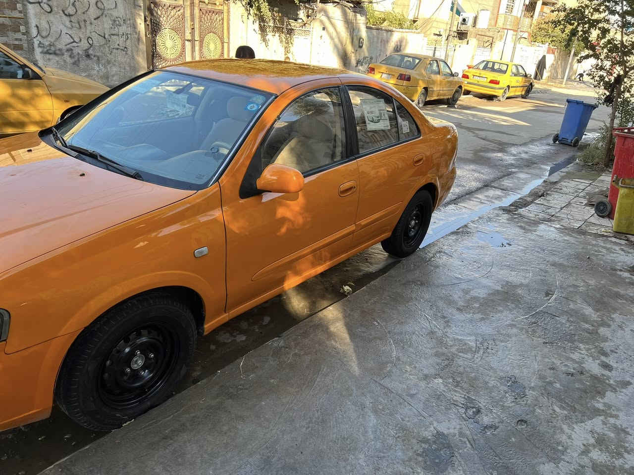 السلام عليكم نيسان سني بدي كوري 2007 السياره بسمي تبريد شغال رقم ميسان السياره مكانه بغداد الدوره .
السعر 73$ وبيه مجال 
رقم الهاتف 
*********** 
***********
