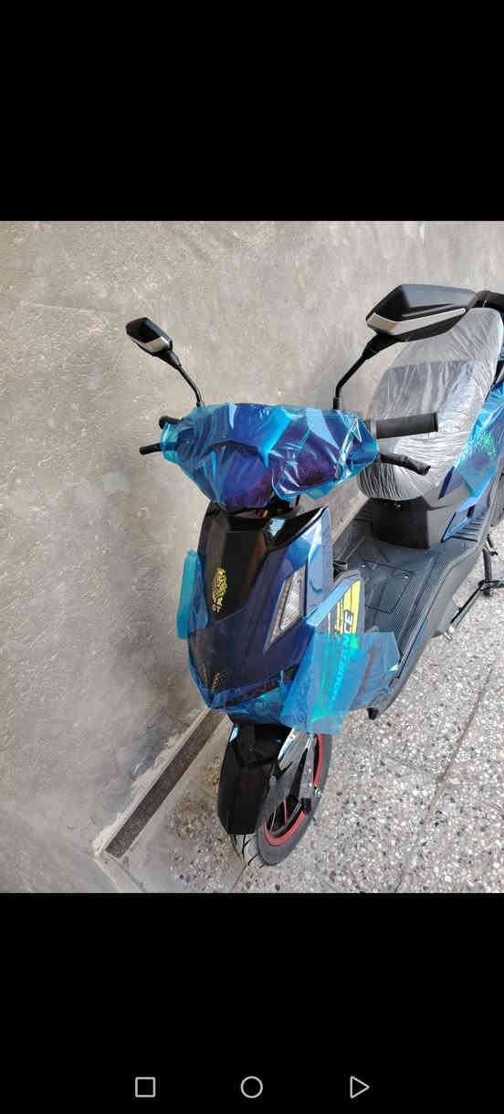 السلام عليكم دراجة شحن للبيع جديدة نضيفة الاستفسار الاتصال على الرقم ***********
