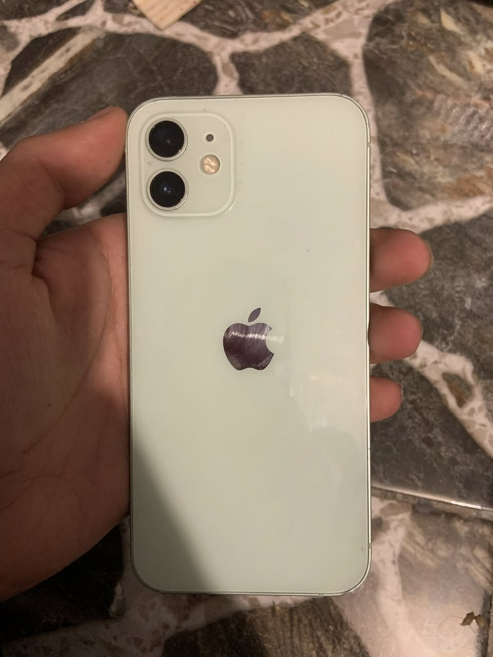 الذاكره 128 الجهاز شرق اوسط وتر على فحص كلشي ممبدل بي 

الجهاز وتر تاخذه على فحص كله شغال 

نت اتصال كامرات فيس ايدي كله شغال 

البطاريه 74

الجهاز شرق اوسط 

كله شغال ما مفتوح ابد 

تاخذه على فحص 

***********

325الف 

مكان بغداد الدوره
