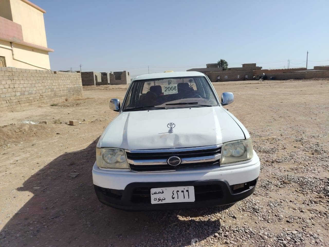 ادمرال للبيع 2008 محرك كير شرط السعر 27وبيها مجال 
للإستفسار ***********

