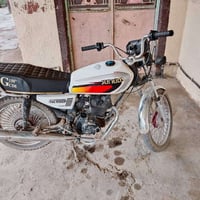 دراجة نارية • شغالة • هندر واحد