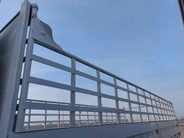 سلام عليكم  محجر بوري تفصال ثقيل طول ٧٢٠ ارتفاع الصدر ١١٠ ارتفاع المحجر ٧٥ مكاني بغداد ***********
