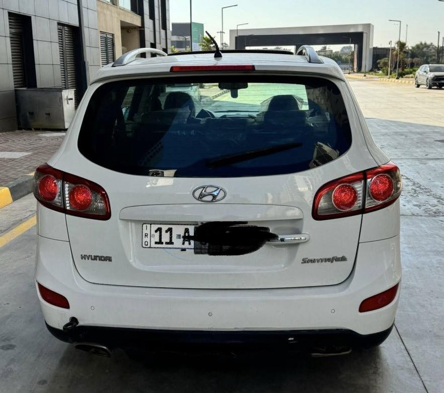 سنتافي ٢٠١١محرك ٢٤٠٠ بيها بنيد وجاملغ بدون لقد بس صبغ سياره فول ماشاء الله بس ستر ربك ماعيزها كلشي ثلاث قطع تبريد 
السعر ١٤٠ $
السكن الضلوعية


**إذا كنت صاحب هذا الإعلان وتريد حذفه لأي سبب، رجاءا أرسل رسالة إلى الدعم الفني**