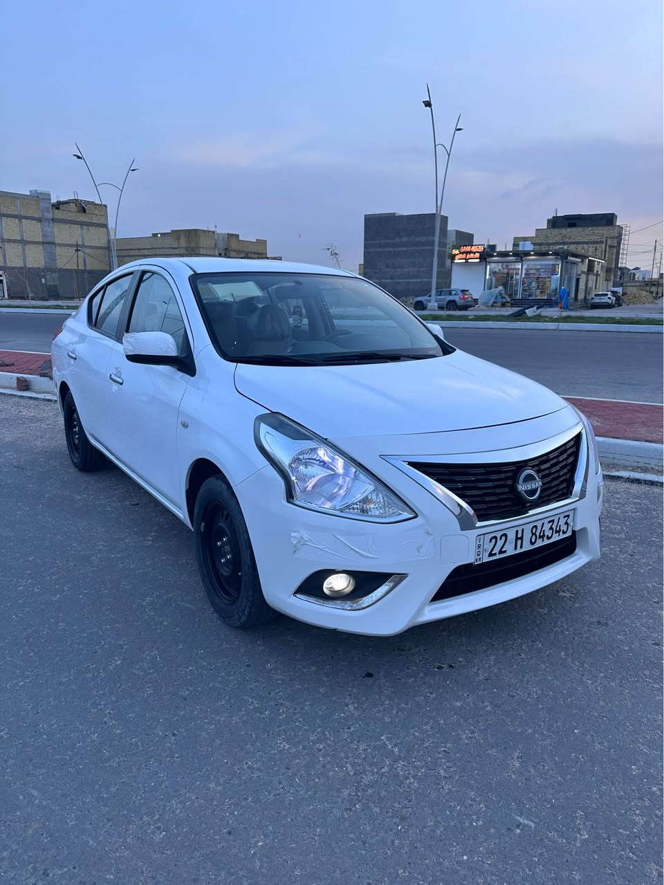 سلام عليكم 
نيسان سني 2024 هندي 
ماشيه 50 الف كيلو 
رقم اربيل 
بيها فقط بارد 
والسياره جاهزه من كلشي 
شاشه وكامره خلفيه 
وحساسات 
وتحكم ستيرن جهتين 
وتجوه وسطيه خلفيه
ومواصفاتها الباقيه معروفه
رقم.     ***********
وسعرها 119 ورقه وبيها مجال
0️⃣7️⃣8️⃣8️⃣5️⃣8️⃣0️⃣8️⃣3️⃣3️⃣1️⃣ البصرة, العراق
