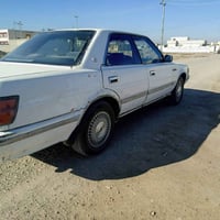 ١٩٩٠ • محرك ٣٠٠٠ • تحويل ثاني يوم