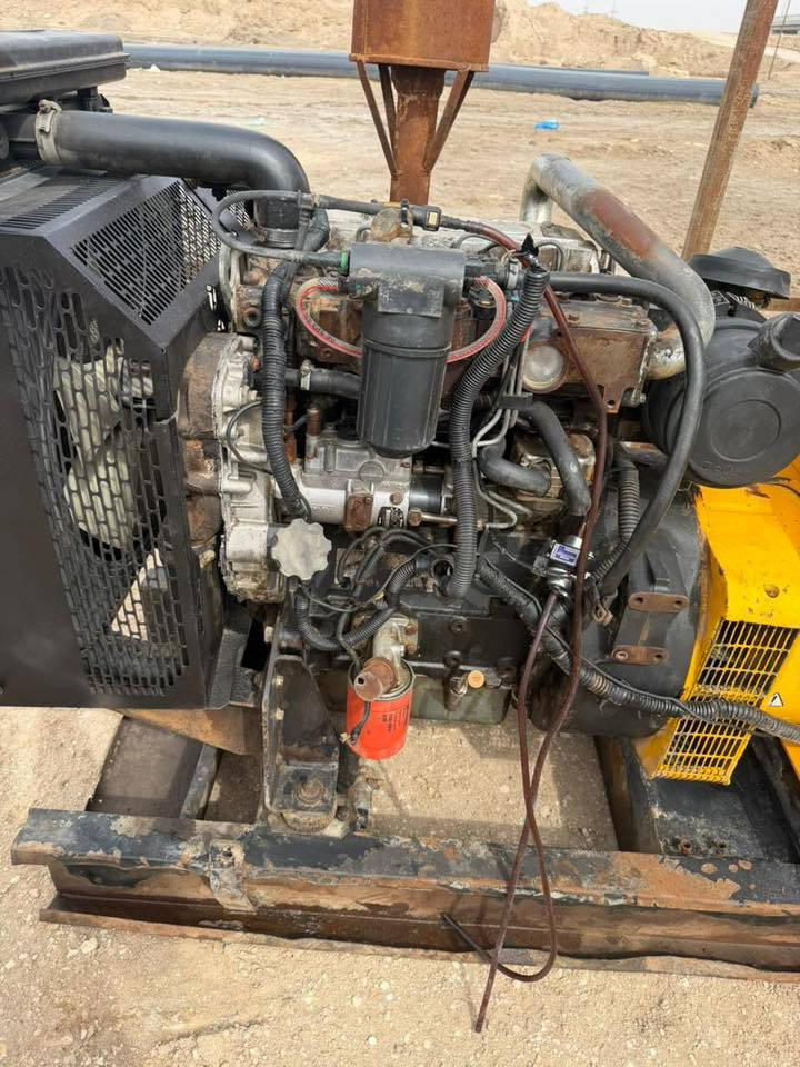 السلام عليكم مولد بيركنز 65 كيفي انكليزي مستخدم المولد شغاله بيها تبخير بالمحرك السعر 22 ورقة العنوان الناصرية منطقة الحولي سبب البيع شدينا طاقة شمسية للمجمع رقم ***********
