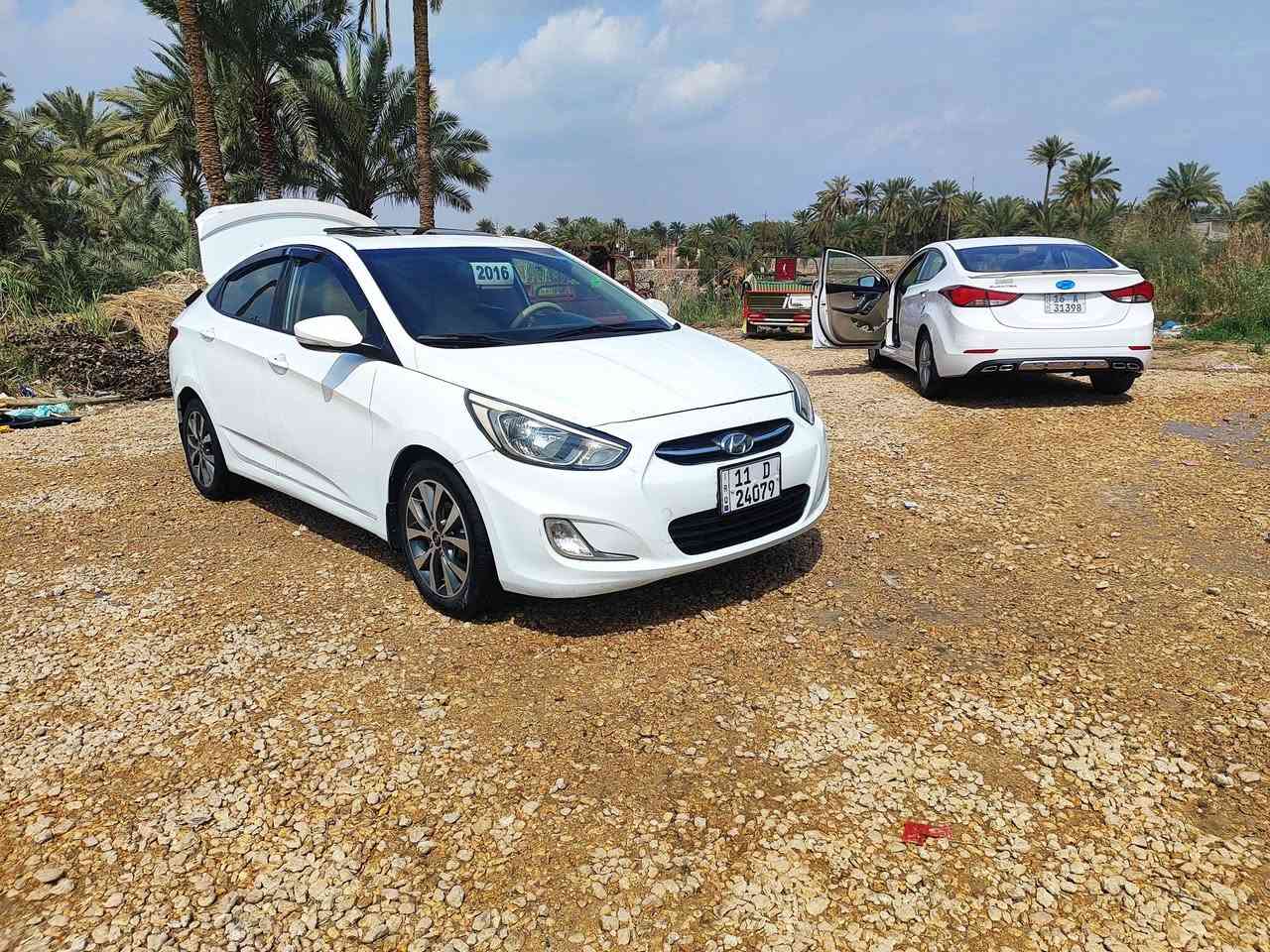 اكسنت2016 خليجي  فول مواصفات  واحد ع واحد
السياره مكفوله ماعدا بارد بسيط ب جاملغ الامامي 

فول مواصفات 
فتحه 
اشاير مري
تبريد ❄️ 💧 
تدفئه 
شاشه 
نضام ايكو 
دسكات 
ويل كب عدد ٥
تخم تاير جديد 
صدر ١٠٠
رقم بغداد  الدولي باسمي سنويه لل٢٧
مكينه ١٦٠٠ دوش قطرتين المرغوب
كير ومحرك بعدهن بلادي
مكان الديوانيه قضاء الشاميه
السعر ١١٢ وبيه مجال 
رقم الهاتف ***********
