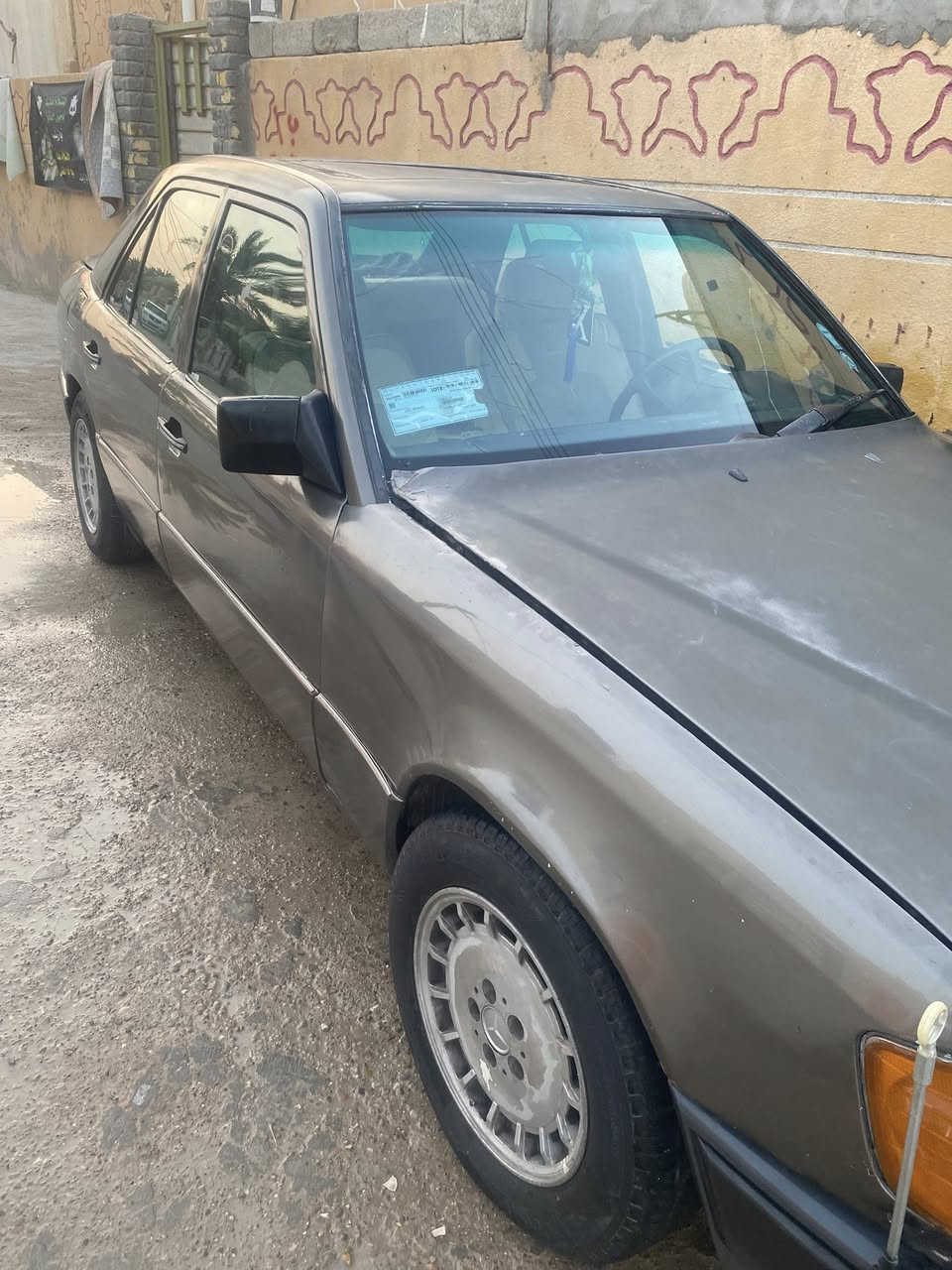 السلام عليكم مارسدس دب مكينة 2500 بطة رقم صلاح الدين مشروع وطني تتحول بأي محافظة موديل 88 نقص تبريد غرفة جديدة حدادية نص ونص السعر 35 المكان ذي قار قلعة سكر 
***********
