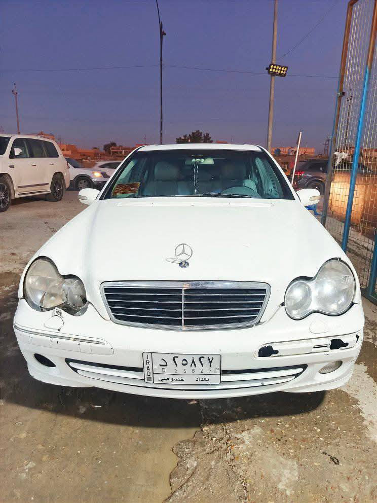 مارسدس c230 فول مواصفات رقم بغداد مشروع وطني بدون ضربه جاهزه سياره بيه صوت راجس فقط سعر 85موديل 2006
***********
