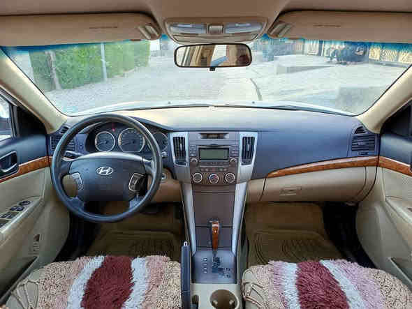 سیارة سوناتا للبیع
مودیل2011
محرك 20 
سنويه جديده 2028شرط تحويل
بدون صبغ وضربه
126الف ماشي
تبريد تتفئه وتبريد بشرط 
كير ومحرك وكهربائي بشرط
سلايت اربع جام كهربائي
سيارة مال بيت 13سنه بيد واحد
شرط تحويل وغرامات 
سيارة باقي عل بلادي شرط 
سعر/   145 وبي مجال 
رقم مبايل /  ***********
مكان السيارة/   كفري
