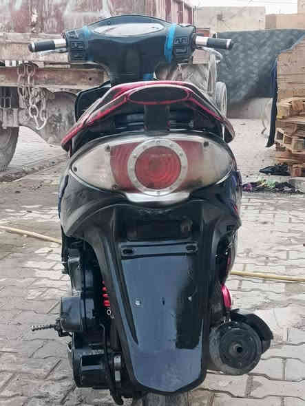 سلام عليكم دراجه كامكو جي فور كهربائيات شغاله اشاير شغاله محرك مفتوح شغل درجه اولا محرك ناعمم فول سعر 350 وبيها مجال متواجد فبس *********** رقم
