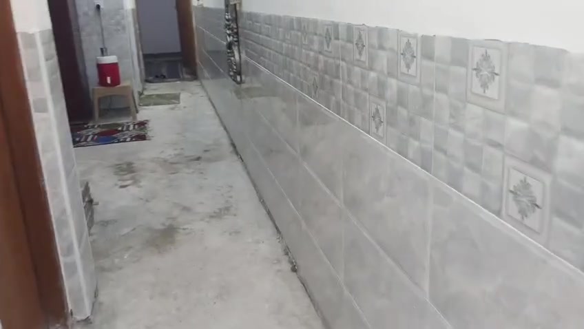 بيت للبيع و مراوس بكاع 200و150بيت جديد بناء 2026
بيت كامل بس عوزة كاشي مكان بل سكلات 13 قرب السايدين مكان ممتاز ***********
