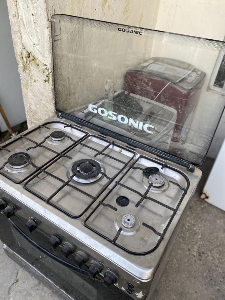 شغال شرط كلشي مبيه
طباخ شرط شغال كلها والفرن هم  كلشي مبي   وغراضو موجود 
واضح بل صوره   العنوان رشيديه  
باقي تفاصيل ع خاص واكو توصيل هم لي يريده


**إذا كنت صاحب هذا الإعلان وتريد حذفه لأي سبب، رجاءا أرسل رسالة إلى الدعم الفني**