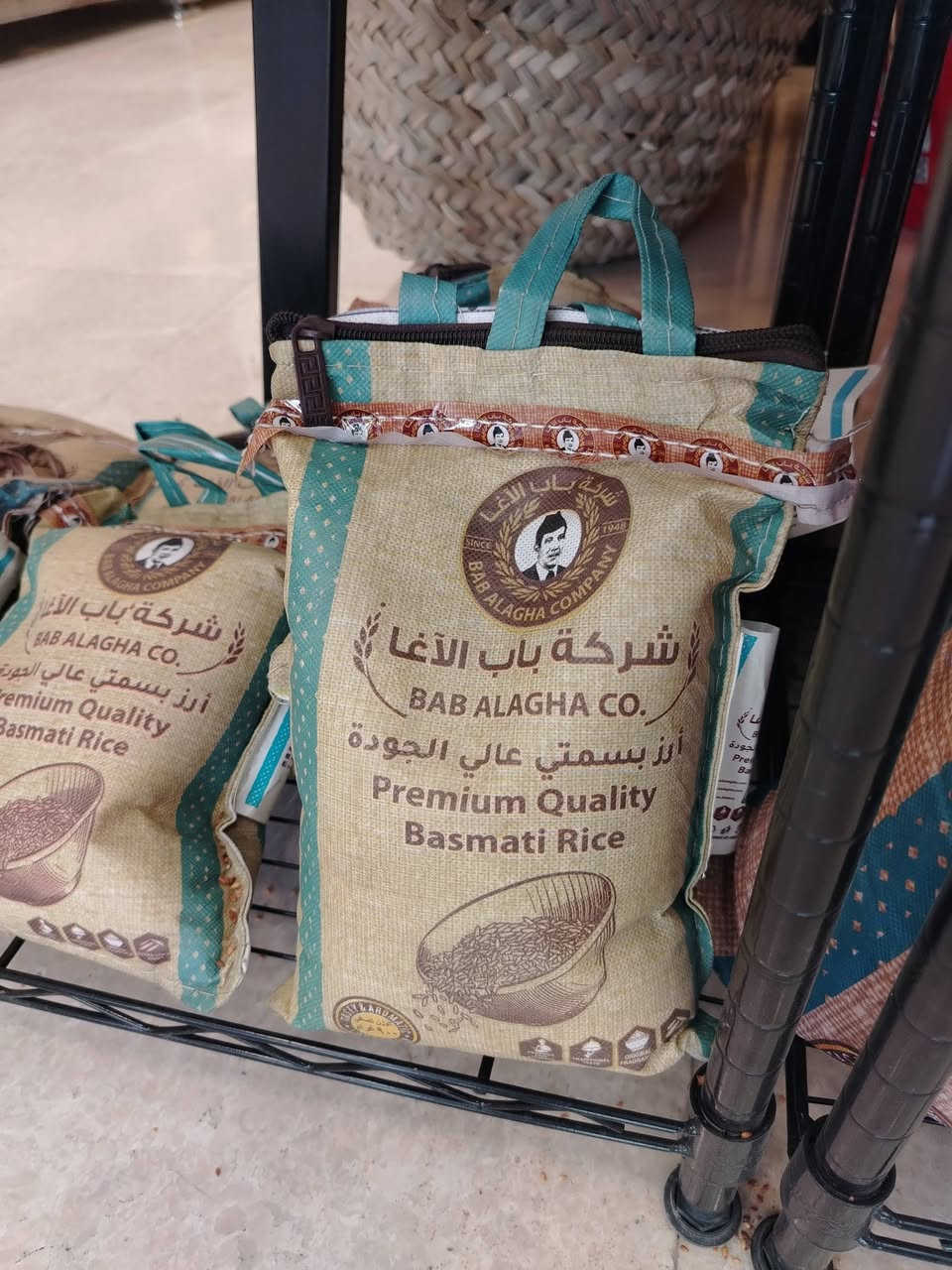 السلام عليكم اسعار جمله توصيل مجاني الى حي الجهاد الأسعار كيكه بيت كبيره ٣٥٠٠ توست اسمر وابيض ١٠٠٠ سميط تركي ٢قطعه ١٠٠٠ ماعون كليجه بلدهن الحر ١٧٥٠ علبه موالح ١٧٥٠ كيس صمون كهربائيه ابيض واسمر ١٠٠٠ صمون شعير خالص ٣قطع ١٠٠٠ تمن باب الأغا ٤كيلو ونص ٨٥٠٠ فطائر بلجبن والصوصج والببروني ٢قطعه ١٠٠٠ ملاحظه اقل طلب يكون ١٠٠٠٠ والتوصيل مجاني واحنه بخدمتكم امانه الله شغل درجه اولى *********** واتساب
