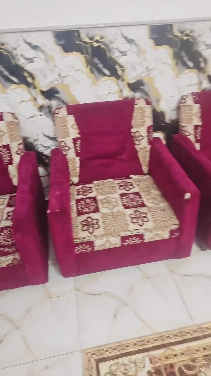 السلام عليكم 4 مقاعد للبيع بسعر 50 الف وبي مجال العنوان بغداد مدينة الصدر


**إذا كنت صاحب هذا الإعلان وتريد حذفه لأي سبب، رجاءا أرسل رسالة إلى الدعم الفني**