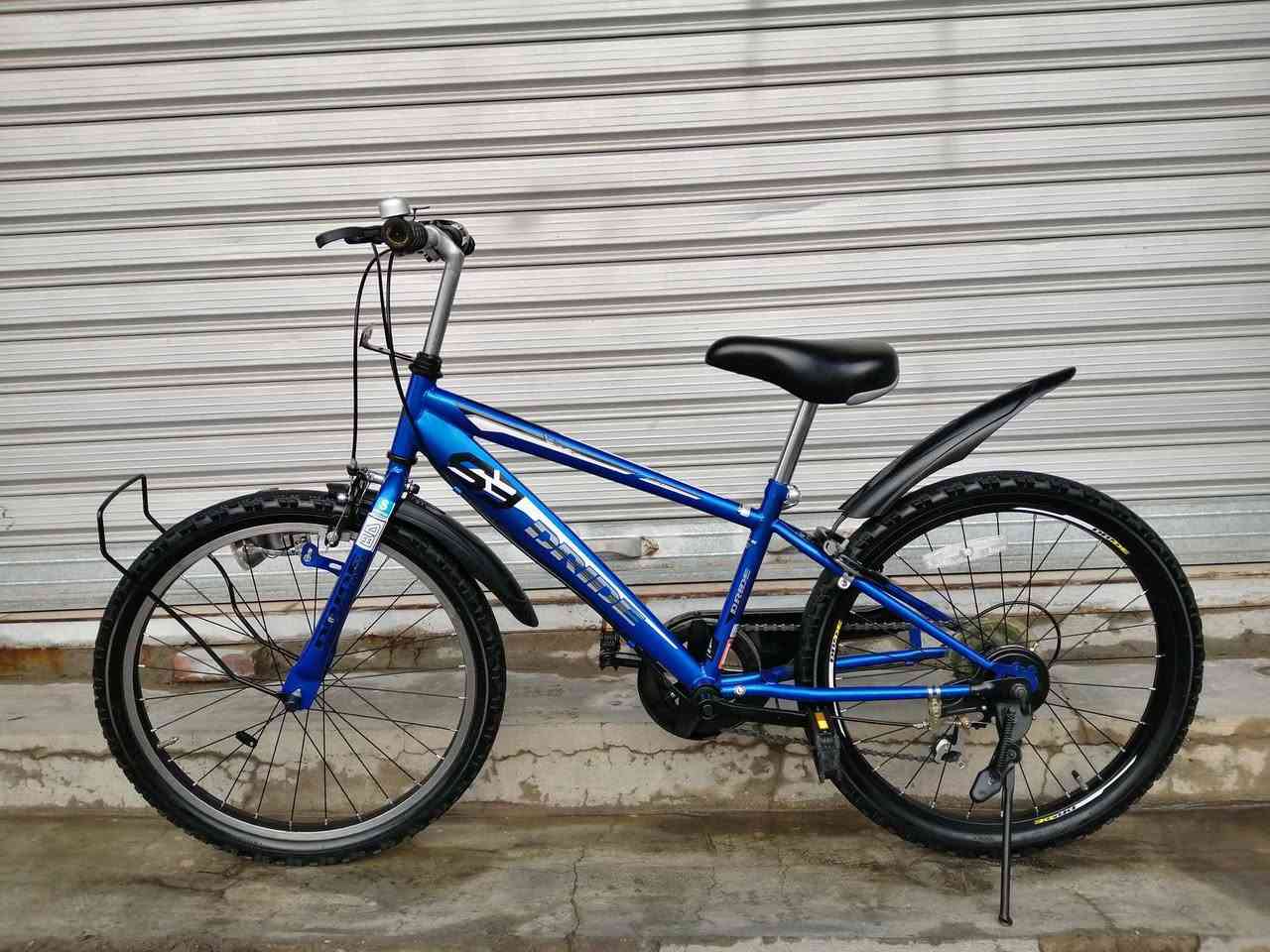 سلام عليكم
وصول وجبة جديدة
بايسكل للبيع باله ياباني حجم 22 كيمو جبلي تاير عريض سته كير ياباني اصل سوبر لوك بالكارتون نظافة100%

عنوان محل :كركوك حرية _مقابل تكية و جامع شيخ محمد _يم ملعب دولي شورجة.
رقم موبايل :***********
