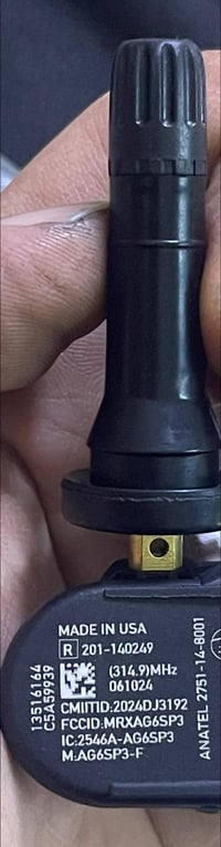 حساس تاير • يوكن تاهو • اصلي جديد