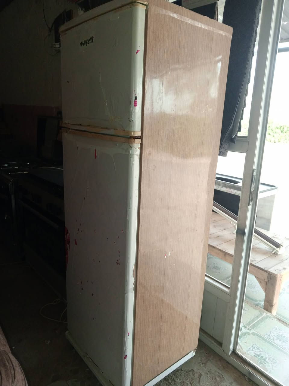 مرحبا أغراض للبيع للعنوان بعشيقة شارع النفوس القديم حي الجبل ***********
