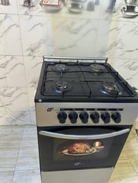 غراض بيت كامله الي يريد يراسل وتساب ع هاذا رثم ٠٧٧٤٠٧٩٤٨٤٥