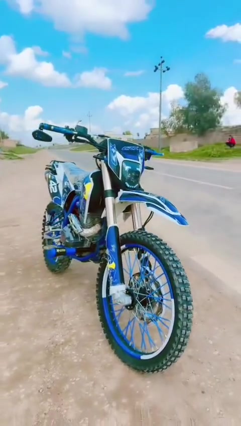 سيار يكس 2025
محرك 350 الموطور 
كلو شرط مايعوزو برقي 
كهربايات محرك شرط
مكان القياره جنوب الموصل
***********
