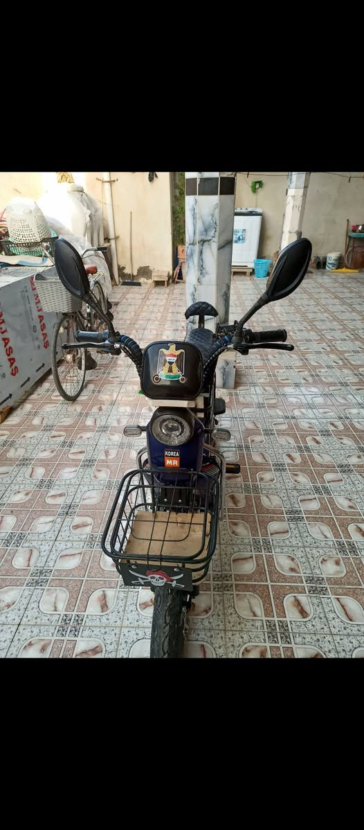 بايسكل شحن حجم 20 مديل 2024 كلشي شغال بي بس  بدون بطاريات بطارياته عاطله طال بس كفر فارغ سعر 250 الف بي مجال الطيبين *********** انوه بدون بطاريات بايسكل كلش نضيف ناقه فقط بطاريات
