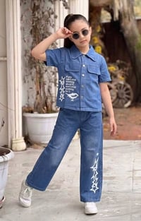 سوت بناتي • درجة اولى • مقاسات ٥-١١ سنة