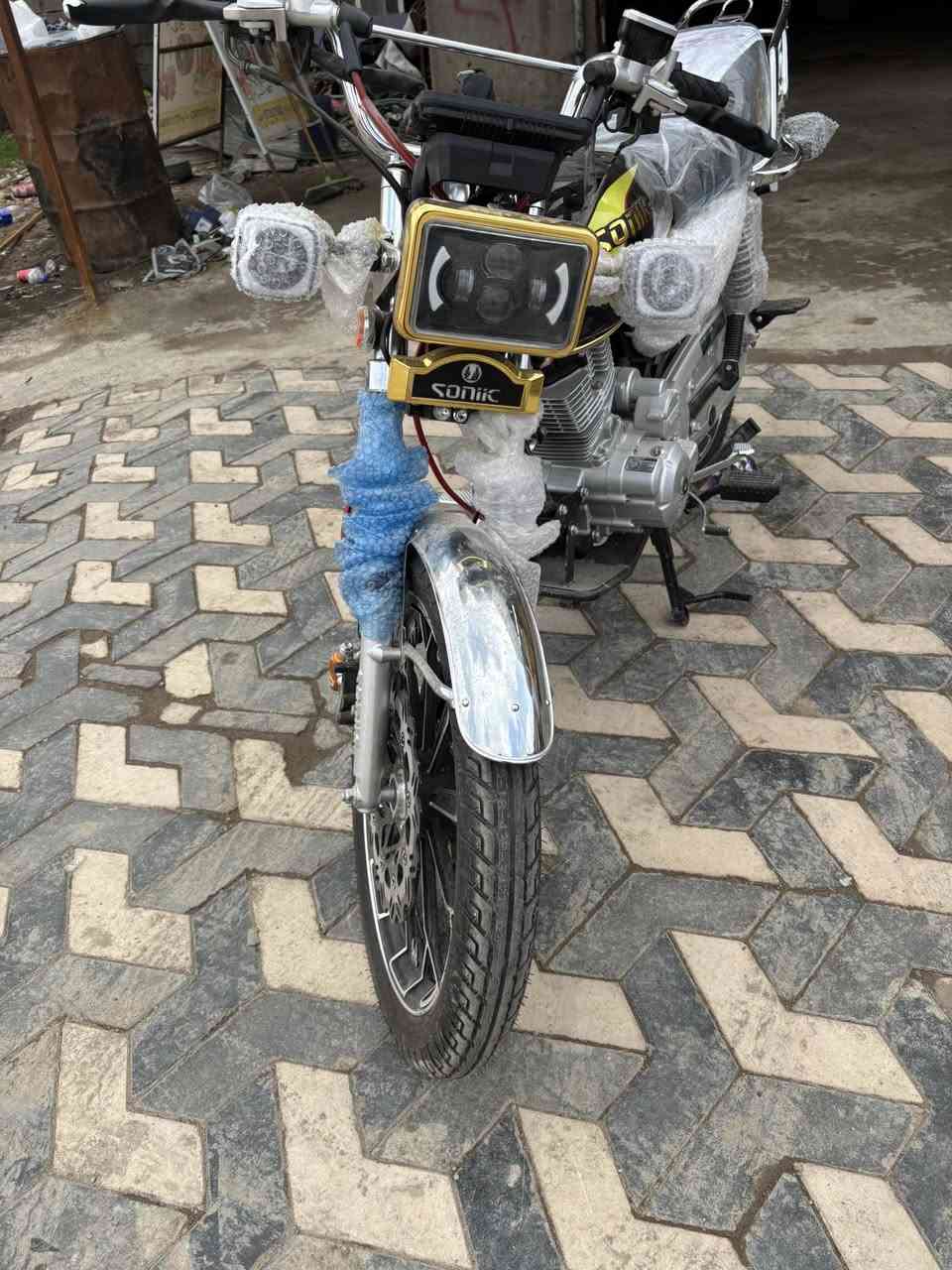 لبيع موديل 25 زيرو مكاني قرب مطعم سامان السياحي سعر 875 بي مجال ***********
