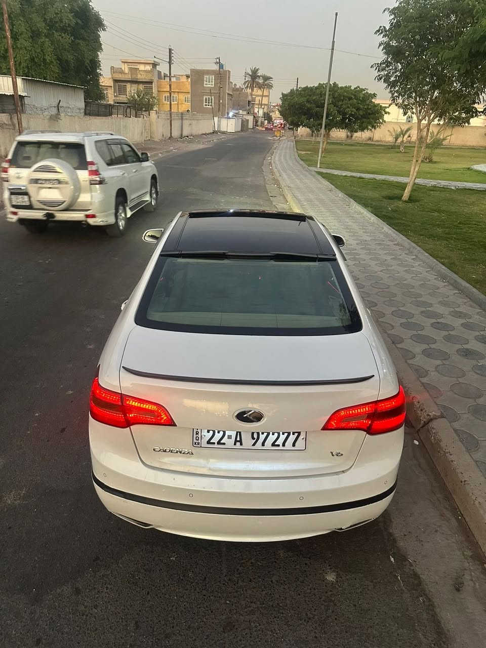 سلام عليكم كادنزة 2011 خليجية فول مواصفات السونار واظح وجان بيه فابيون على البنيد وشلته وطلع مكشر الصبغ كير محرك صدر هزة وينوية جديدة بيه رواجز لمدة ثواني بالتشغيل فقط مكان السيارة بغداد السيدية السعر 105$ للااستفسار ***********
