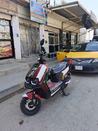 للبيع تراوس السعر خاص  واتساب 07702329823