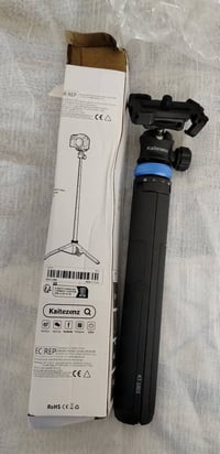 ستاند كامرة • حامل كاميرا