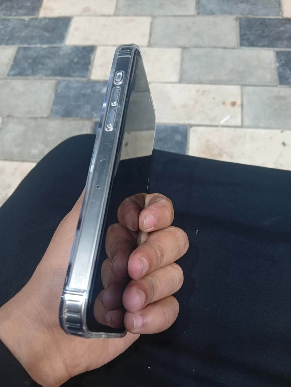 ايفون 15 برو ماكس ذاكره 256
بطاريه 🔋83 الجهاز مبدل شاشه وفيس ايدي متوقف
وكامره الاماميه بيه غوش شي قليل 
بيع ومراوس اب ايفون 13 برو ماكس 
سعره 650 وبي مجال واتساب ***********
