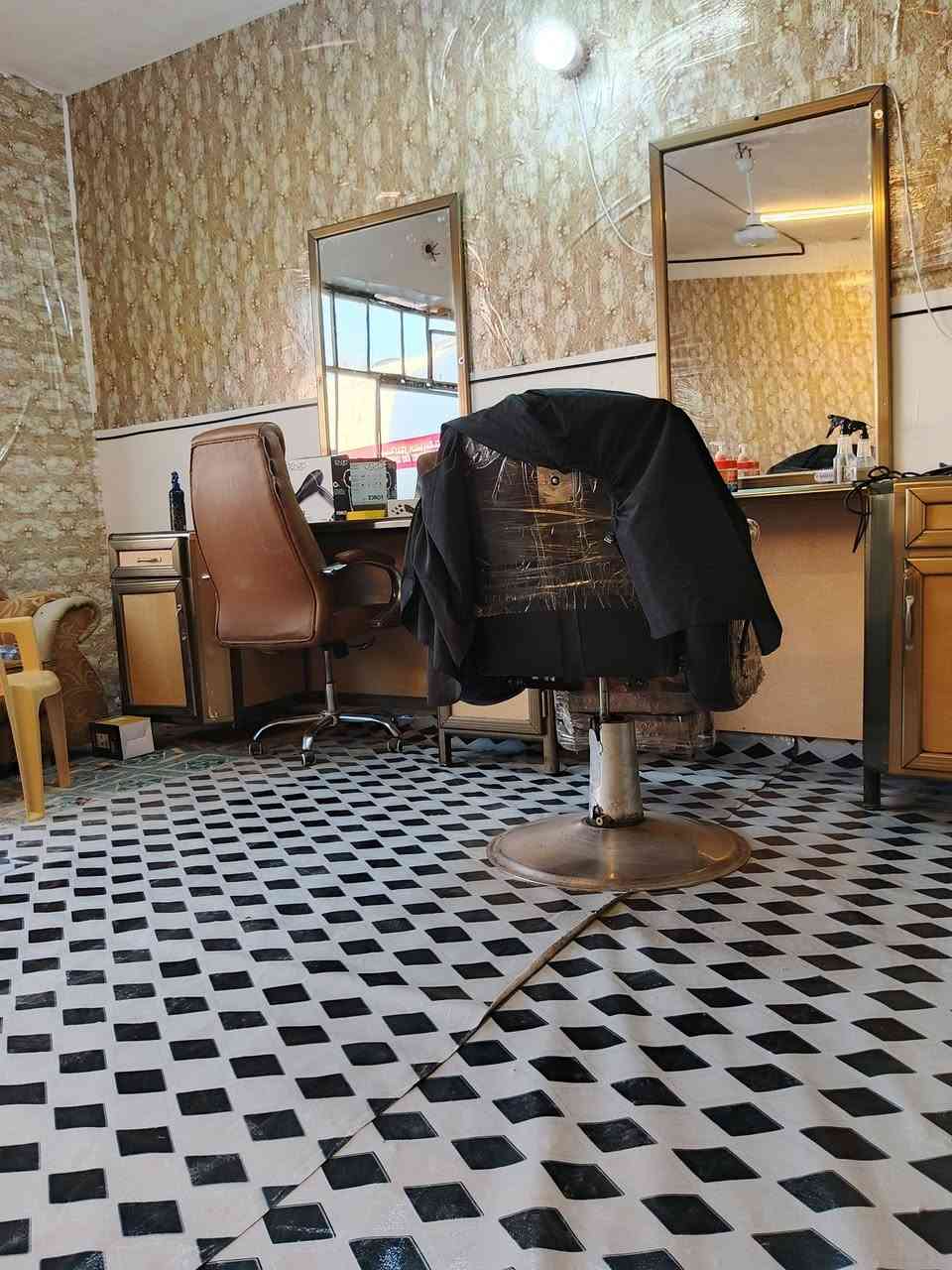 السلام عليكم
شباب ادوات حلاقه للبيع كرسي وميز ومرايات عدد ثنين 
العنوان جزيره الرمادي البعلي الجاسم


**إذا كنت صاحب هذا الإعلان وتريد حذفه لأي سبب، رجاءا أرسل رسالة إلى الدعم الفني**