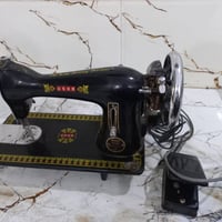 مكينة خياطة • يوشا • محرك كهربائي