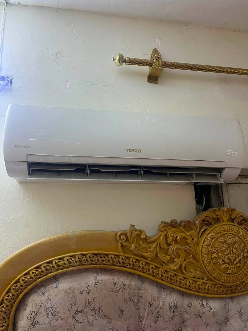 السلام عليكم
سبلت طن واحد انفيرتر شغال منصوب تجي وتشوف بعينك بس نقص غاز البروده حلوه *********** (( السعر 300 وبي مجال بسيط ))
