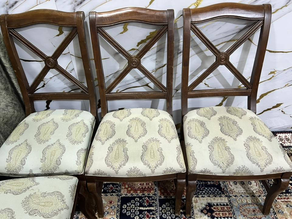 للبيع السعر 200 صناعه اوربيه عنوان الشعب ***********
