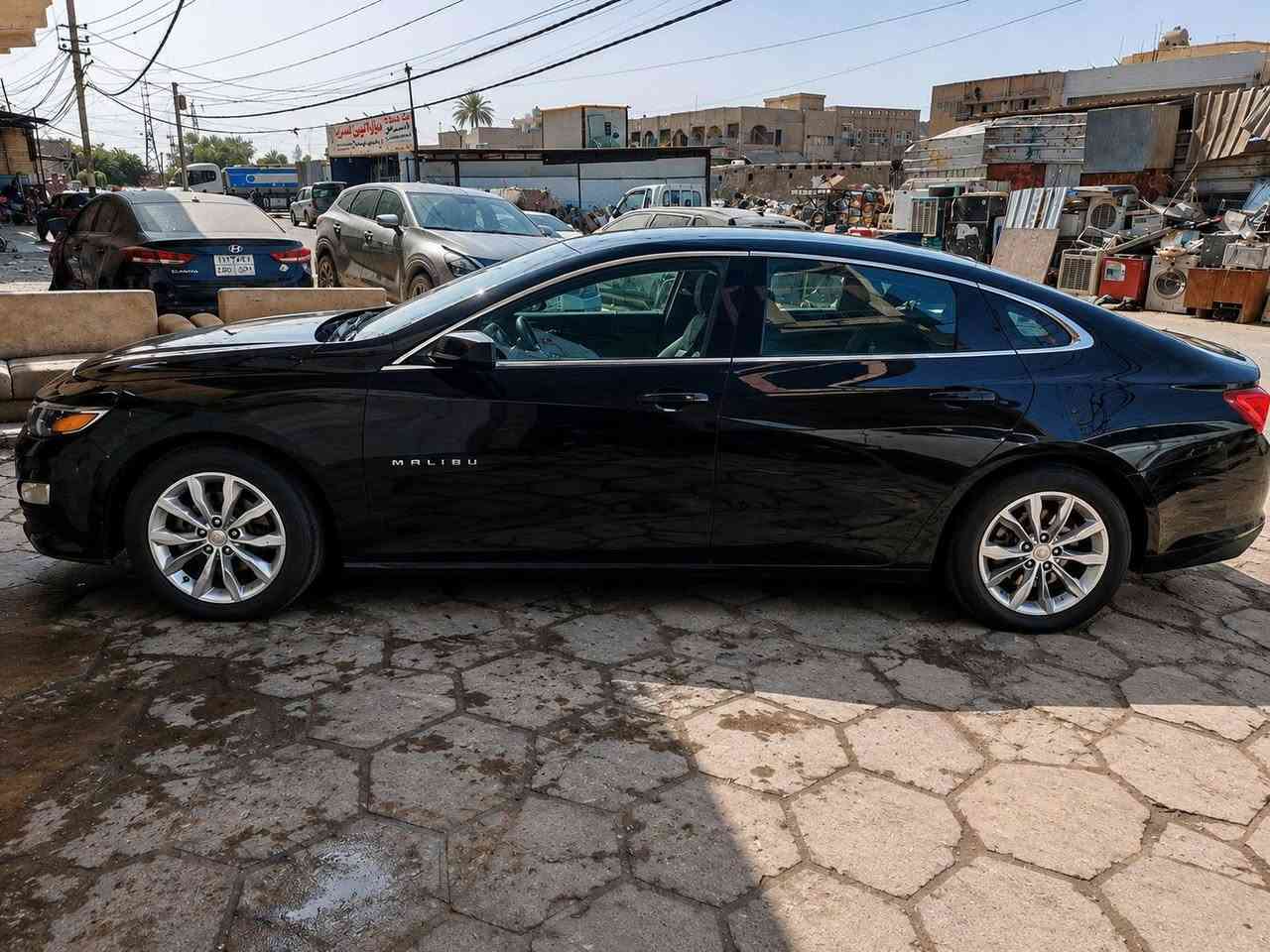 ماليبو23 اربيل باسمي  مواصفات LT  فول عدا الفتحة  ماشيه92 الف كيلو صورة حادثها موجودة بالمنشور  السعر 115 وبيها مجال مكاني بغداد حي المواصلات ***********
ماليبو23 اربيل باسمي  مواصفات LT  فول عدا الفتحة  ماشيه92 الف كيلو صورة حادثها موجودة بالمنشور  السعر 115 وبيها مجال مكاني بغداد حي المواصلات ***********
