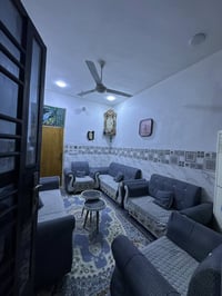 دار100م   طابق ونص غرفتين نوم وستقبال وصاله وصحيات فوك وجوه وخارجيه بن...