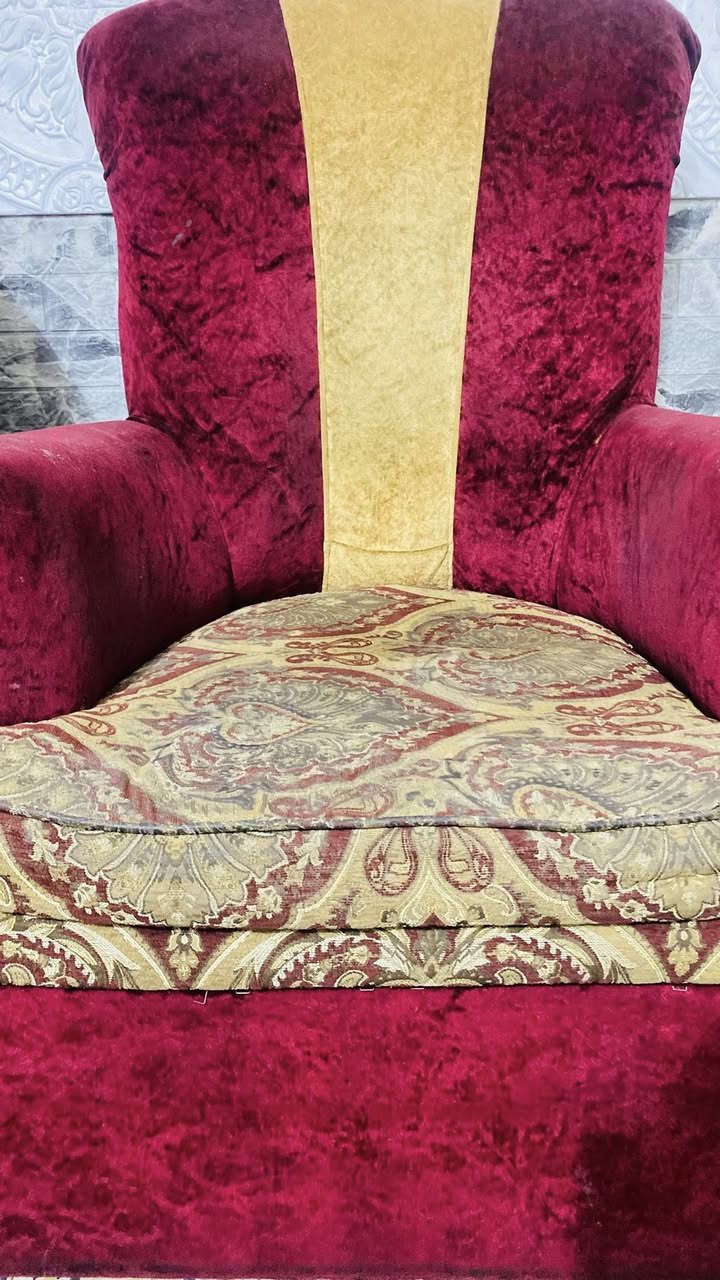 السلام عليكم  قنفات 8 مقاعد 150 الف فقط و6كوشات + منضد بسعر مناسب


**إذا كنت صاحب هذا الإعلان وتريد حذفه لأي سبب، رجاءا أرسل رسالة إلى الدعم الفني**