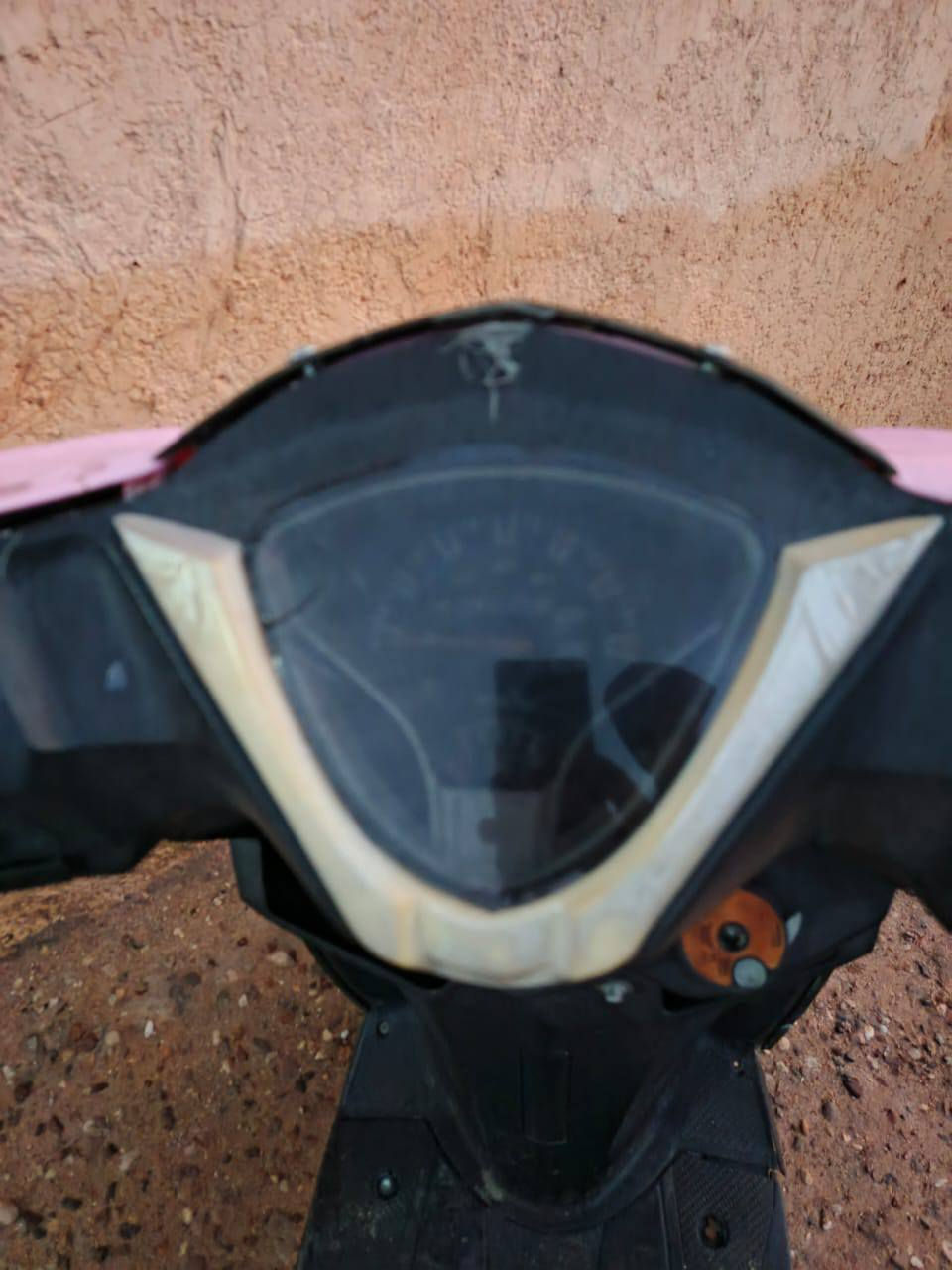 دراجه جانبو  نظيفه ماكينه ماكس دراجه شرط وين ما تريد السعر 250 وبيها مجال اتصل ***********
