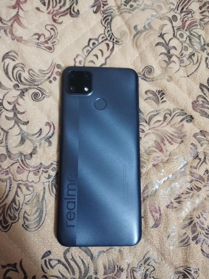 موبايل للبيع ريلمي C25  نظيف مستخدم قليل ما مفتوح ولا مبدل اي شي بيه 
السعر 80 الف 
العنوان الجغيفي الثانيه قرب ملعب النجمه 
 ***********
 ***********
