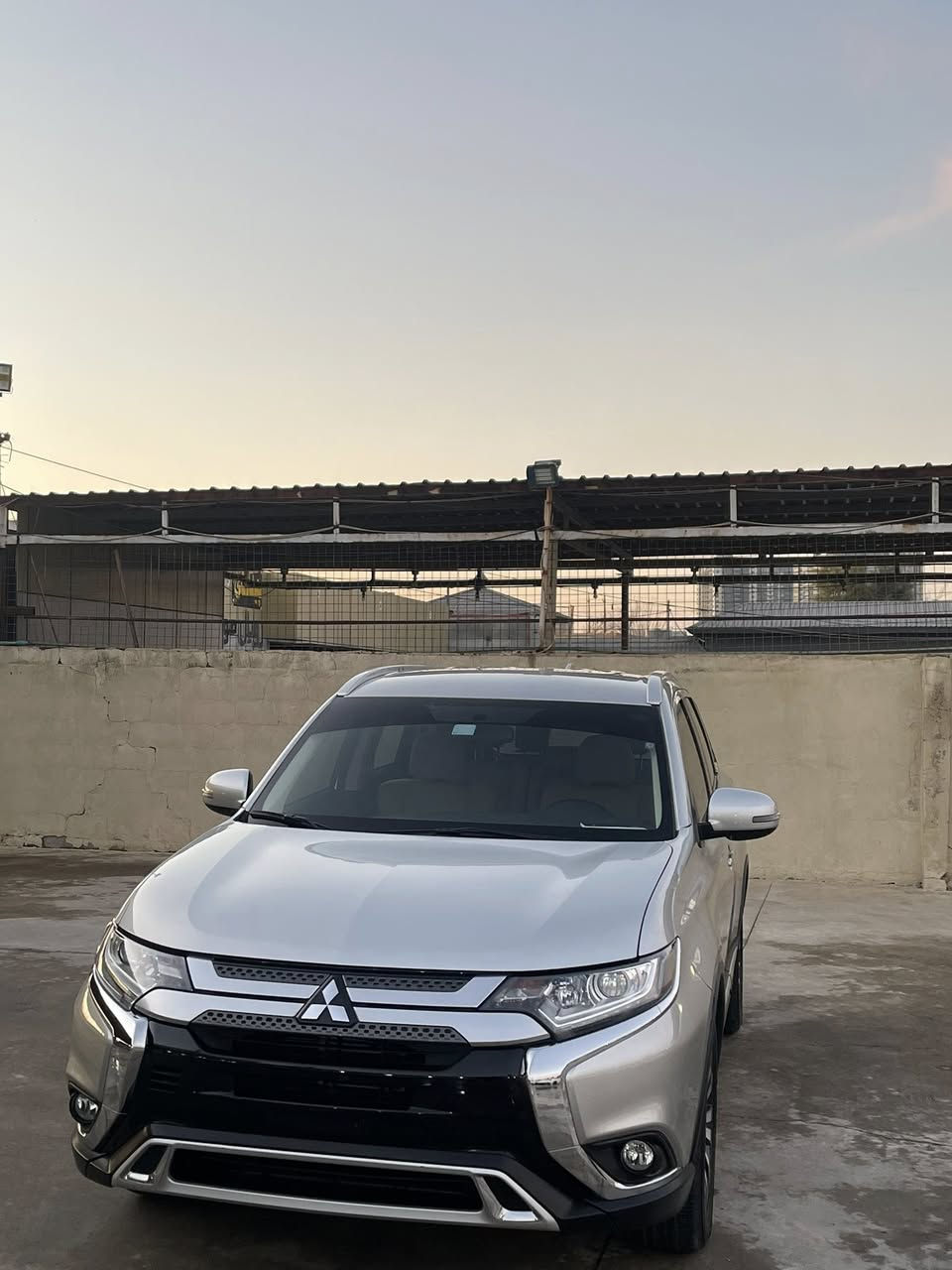 سلام عليكم
مسبوشي اوتلانده ر  ٢٠٢٣ خليجي فول واسافات بس سندوق سبخ بدون دوخل ايرباك  رقم كاتي سعر١٧٣
سليمانيه
***********
