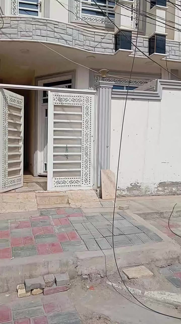 بيت رهن...
في حي السلام قرب مدارس العتبه البيت حديث يحتوي على 3 غرف نوم واستقبال وصاله ومطبخ حار وبارد .. مبلغ الرهن 50 مليون لمدة سنتين..
الاتصال على *********** / ***********
