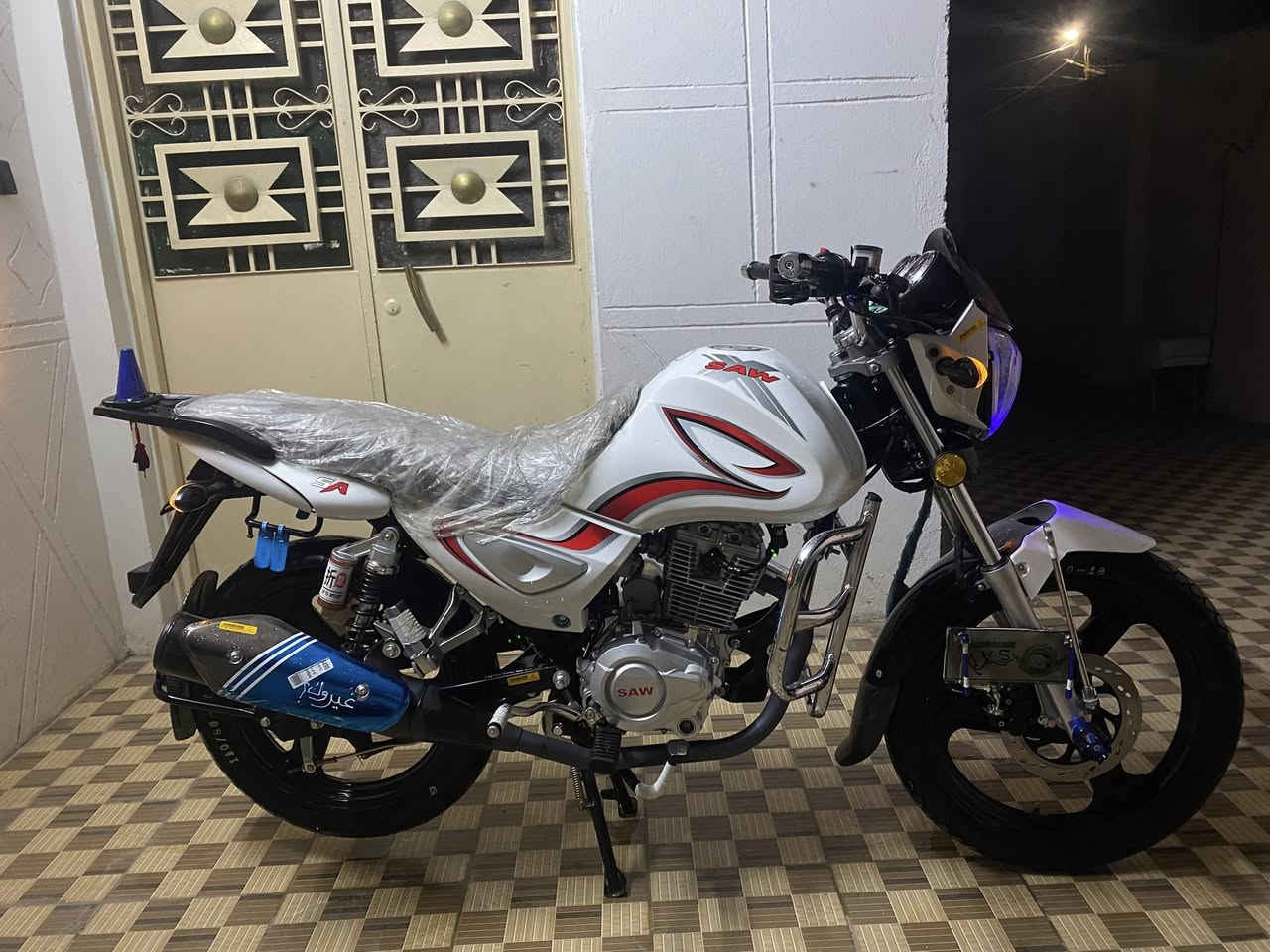 السلام عليكم سنكي ساو 2024 ماطور كامل مكمل من كلشي          السعر 1400 وبي  مجال الرقم ( *********** )
