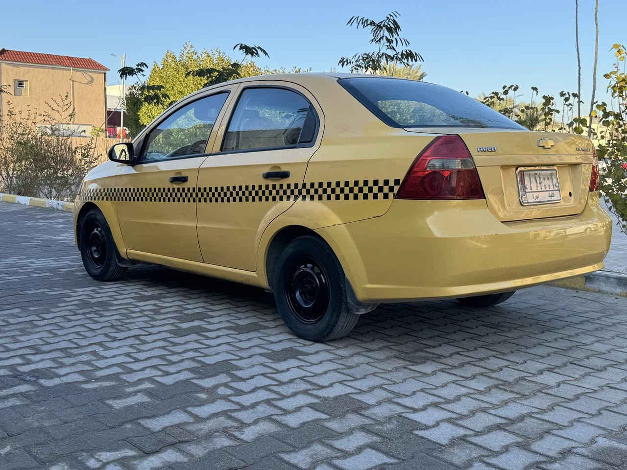 السلام عليكم افيو ٢٠٠٩ للبيع شركة عامه محرك مفتوح كير عادي حدادية وكير ومحرك جديدة وكير شغال سنوية لل ٢٠٢٨

السعر ٤٨ عليها ٨٦٤ الف للهيئة ينزل من سعرها 

0782 120 6895
