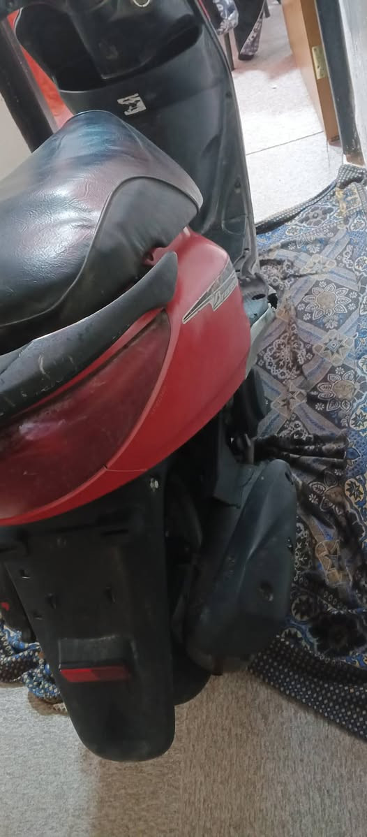 بريز بلاديه ختم واحد جاهزه من كلشي مكاني بغداد الحريه السعر 550واذا اكو مراوس عادي *********** واتساب
