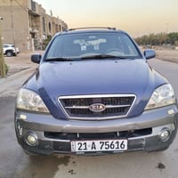 عندي كيا سورنتو للبيع موديل 2005 خليجي فول مواصفات فتحة تحكم ستيرن فور...